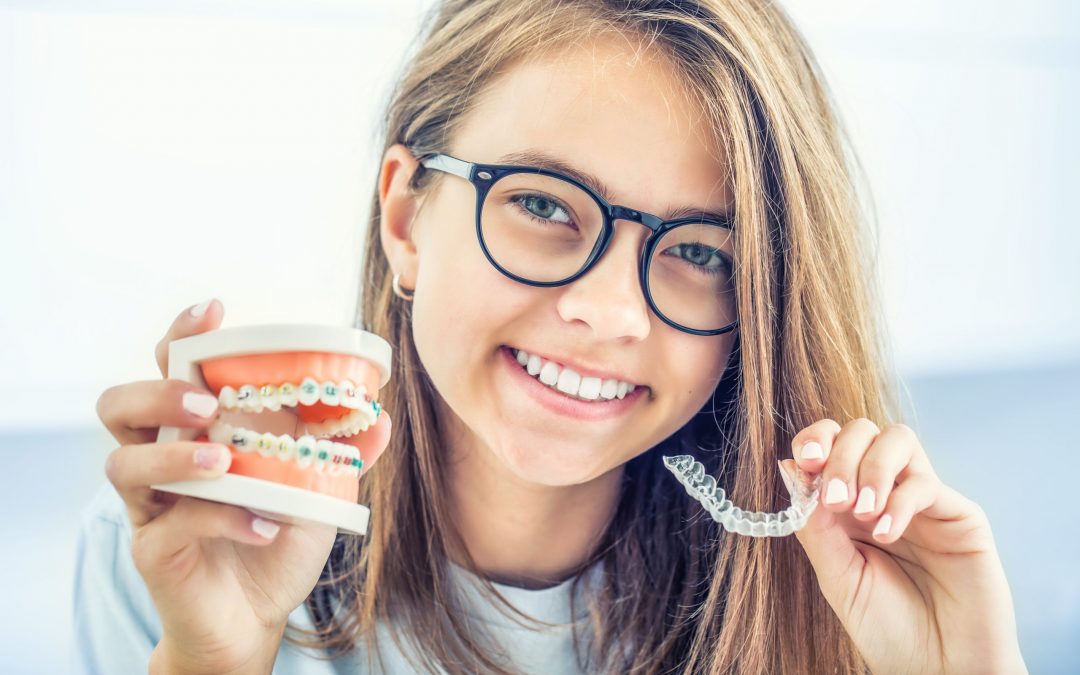 隐适美VS金属牙套，青少年儿童应该怎么选？这五个因素最关键